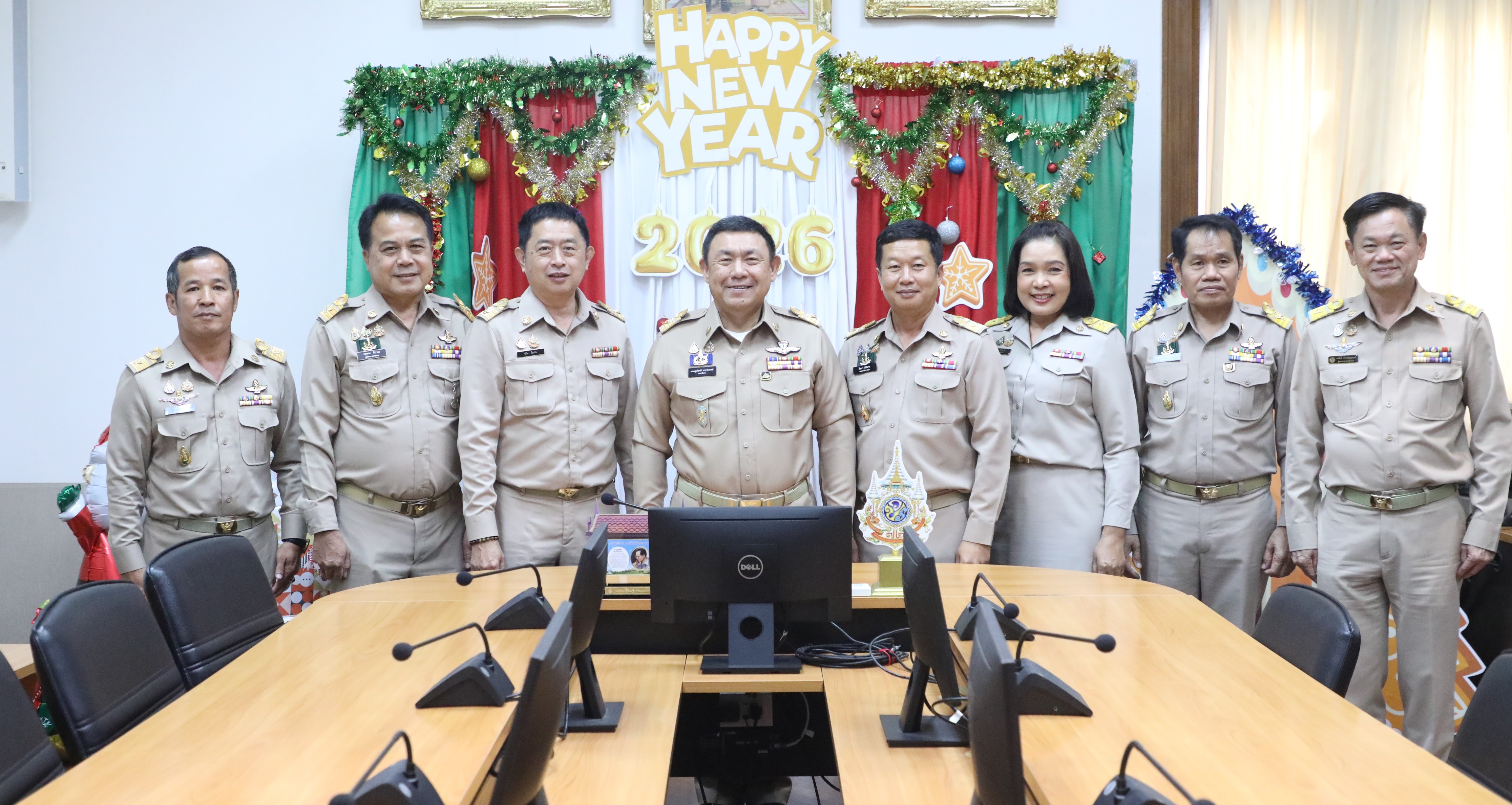 title - ส.ป.ก. ร่วมกัน สวัสดีปีใหม่ ผู้บริหารสำนักงานการปฏิรูปที่ดินเพื่อเกษตรกรรม พร้อมรับพรต้อนรับปีใหม่ 2569